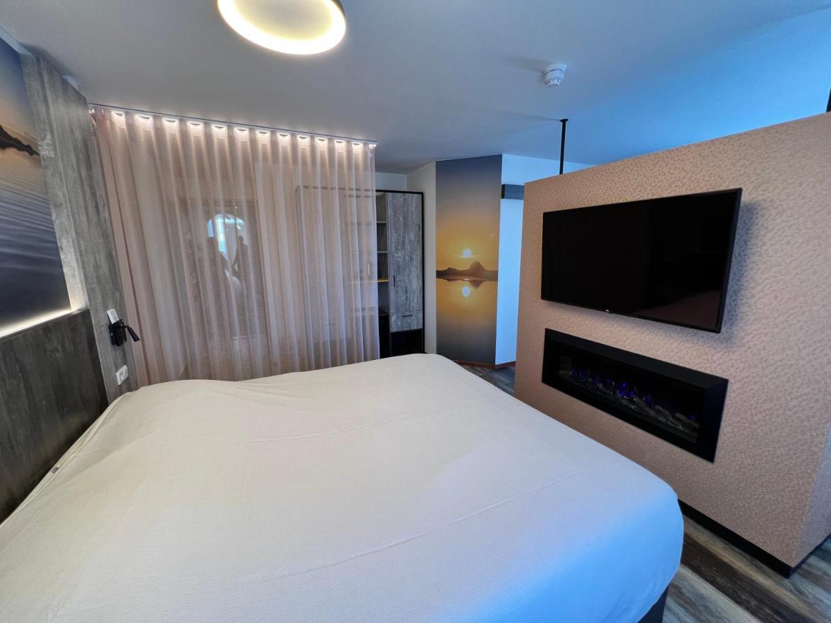 Hotel Nap West-Terschelling Zewnętrze zdjęcie